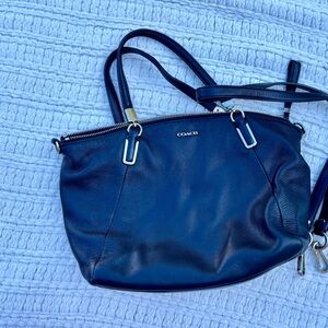 Coach Navy Leather Shoulder Bag